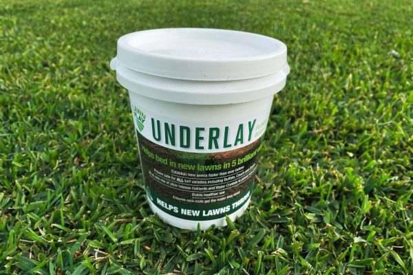Lawn-Play-Underlay-Fertiliser-and-Water-Crystals-1-kg-Lawn Block Turf Brisbane